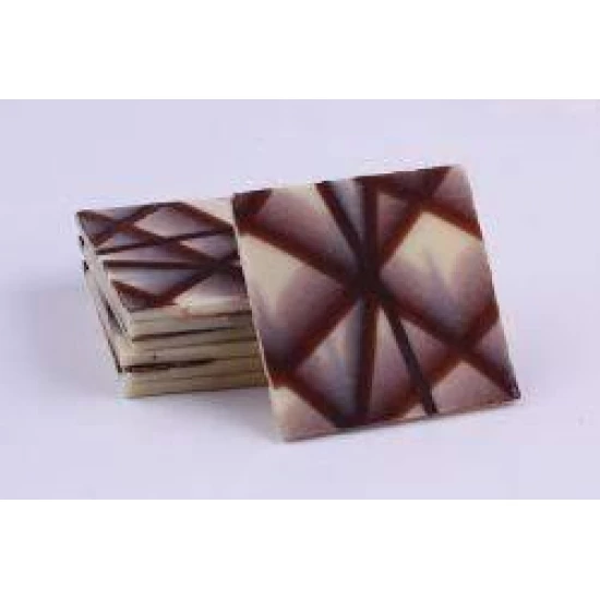 BARLO DESENLİ KARE (1,25KG) BARLO DESENLİ KARE (1,25KG)